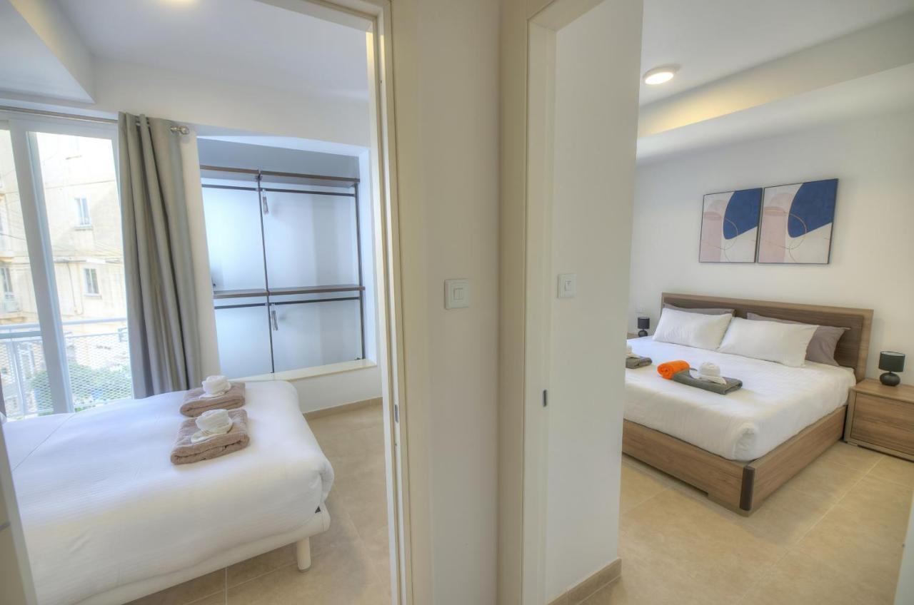 Brand New And Tastefully Furnished 2 Bedroom Apartment Ddif1-2 Gzira Extérieur photo